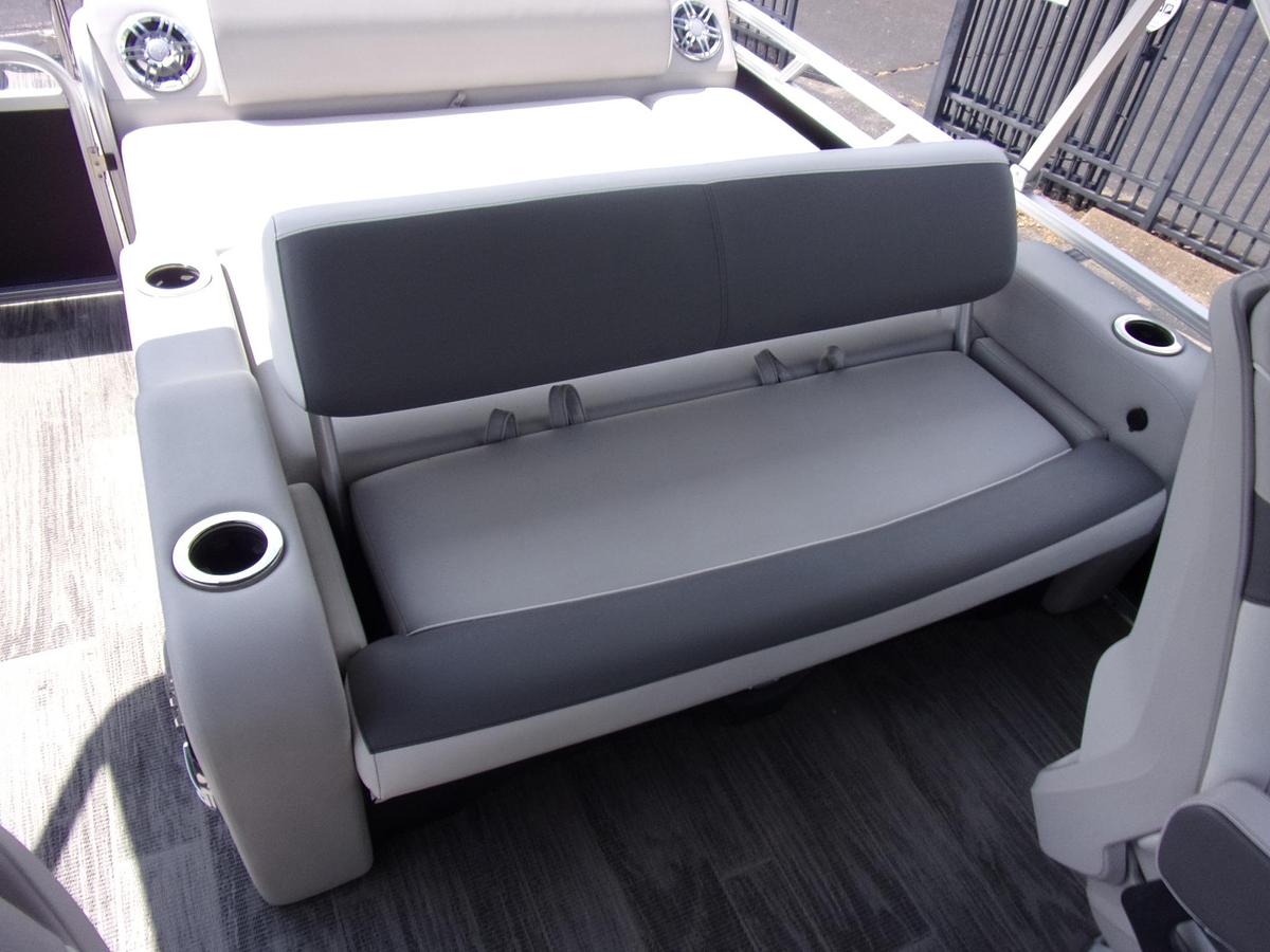 New 2024 Avalon LSZ 2585 VRL with Suzuki DF 250