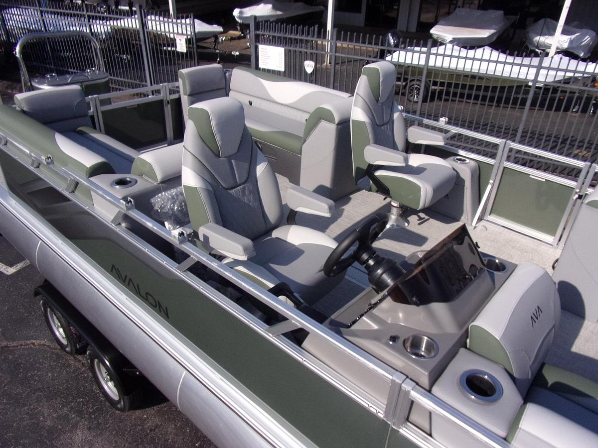 2026 Avalon Venture 85 Quad triple log with trailer