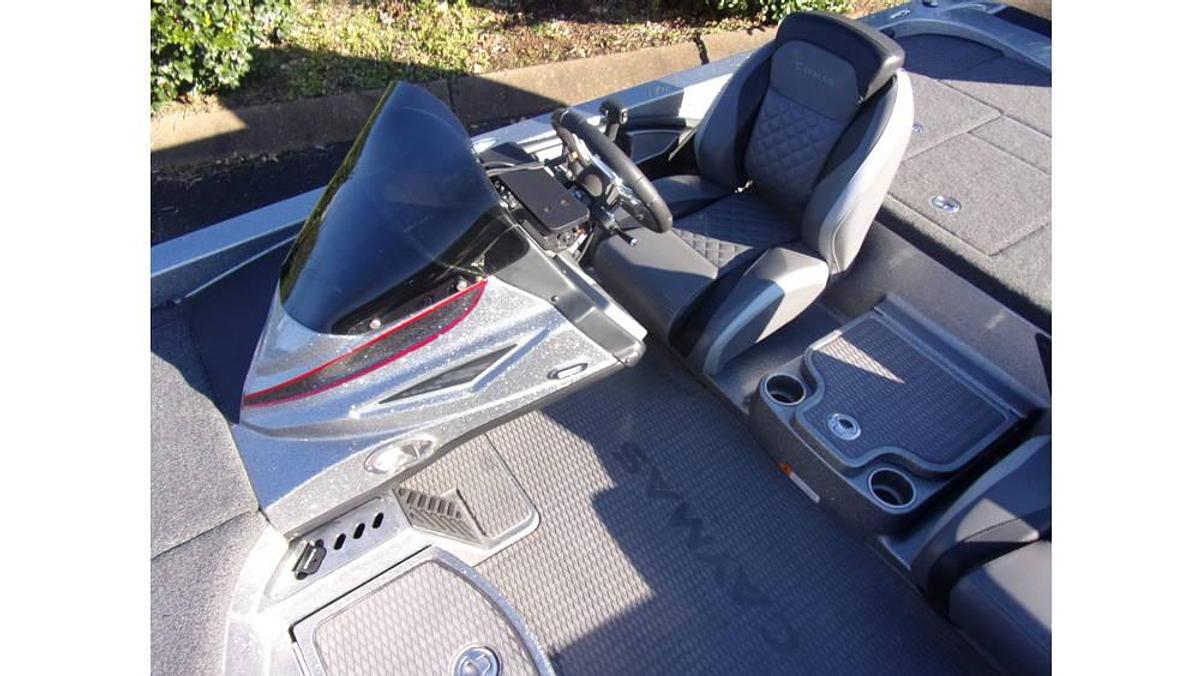 Used 2022 Caymas CX 21