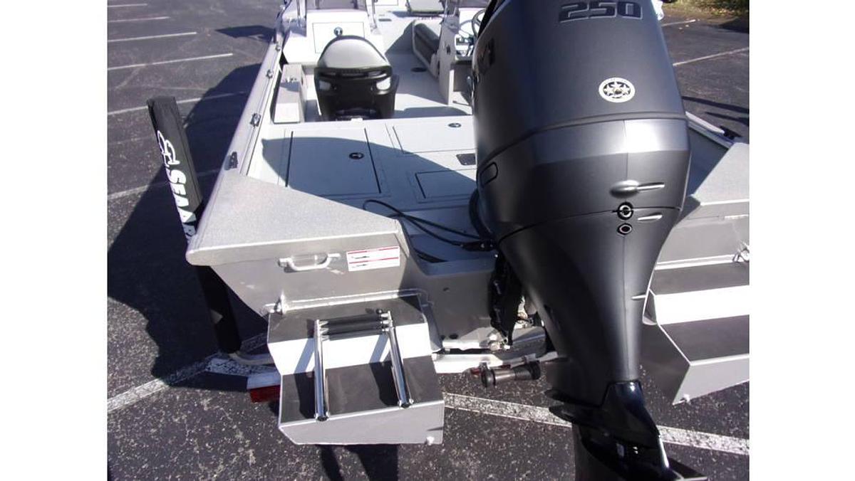 2026 SeaArk Big Easy with a Suzuki DF 250 SS