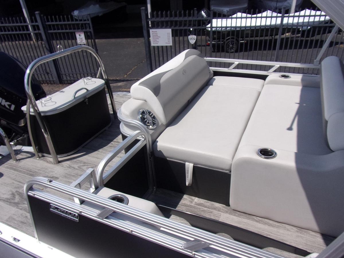 New 2024 Avalon LSZ 2585 VRL with Suzuki DF 250