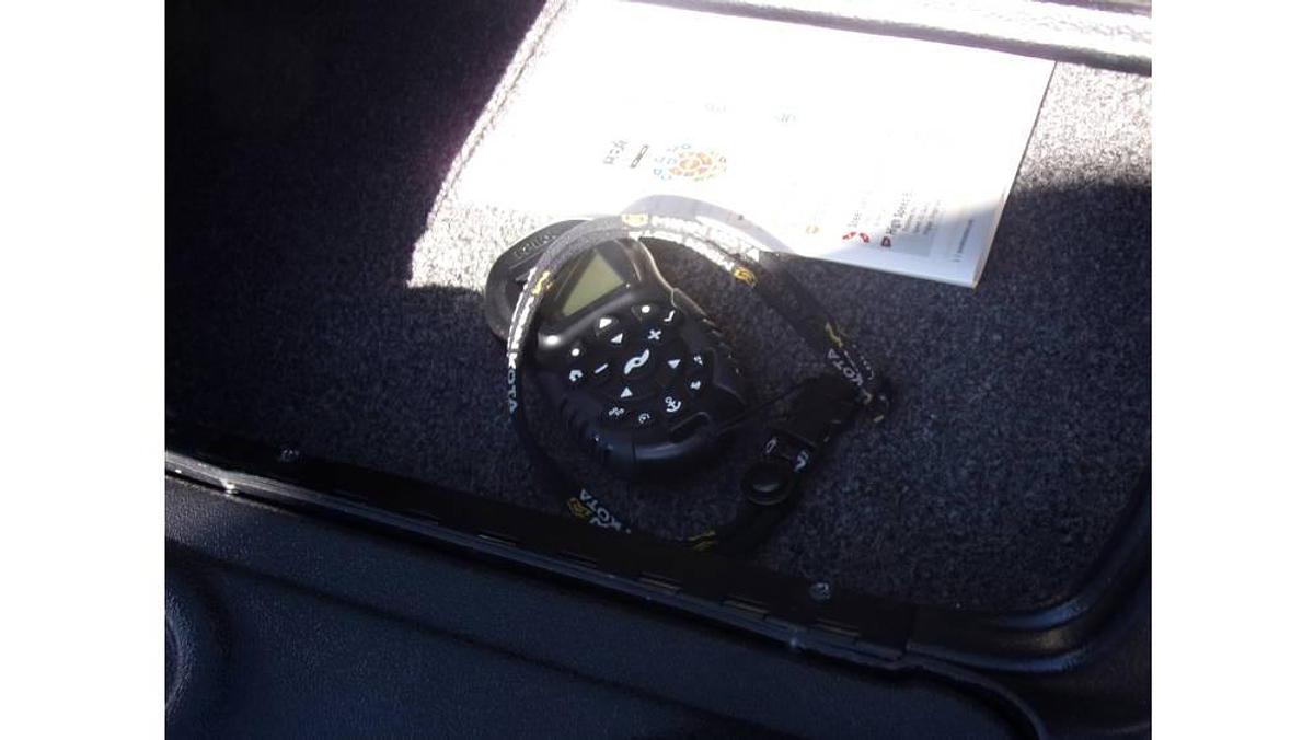 Used 2023 Lund 1875 Impact XS