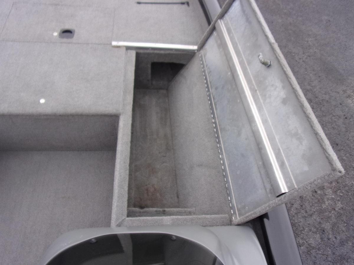 Used 2004 Tracker 185 PT with 2021 Mercury 115 4-stroke with 11 hours!