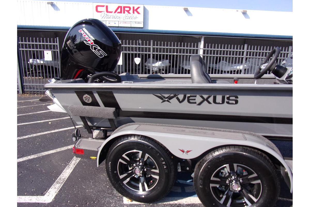 2026 Vexus AVX 1980 Raptor package