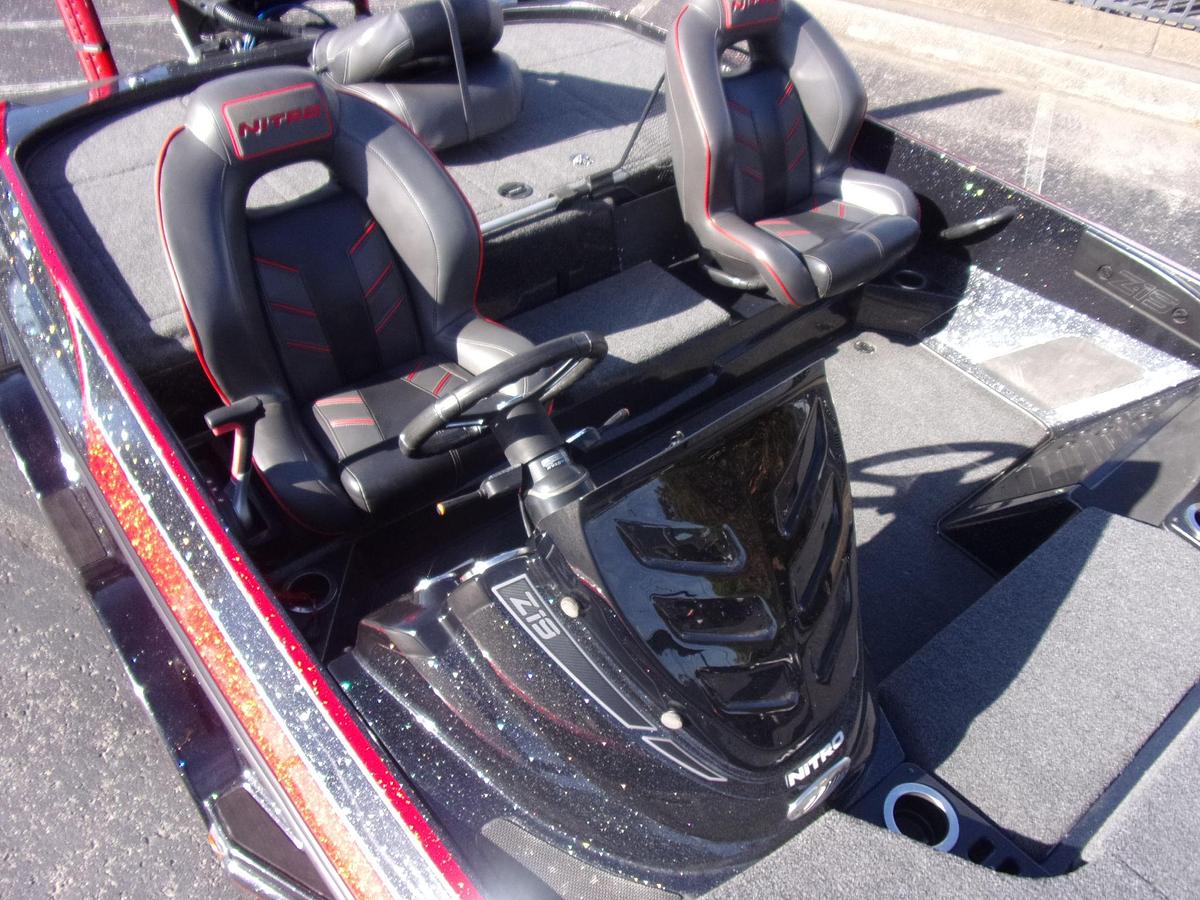 Used 2019 Nitro Z 19 with 200 4-stroke, Spot Lock, 10' Blades, 3 H'Bird units