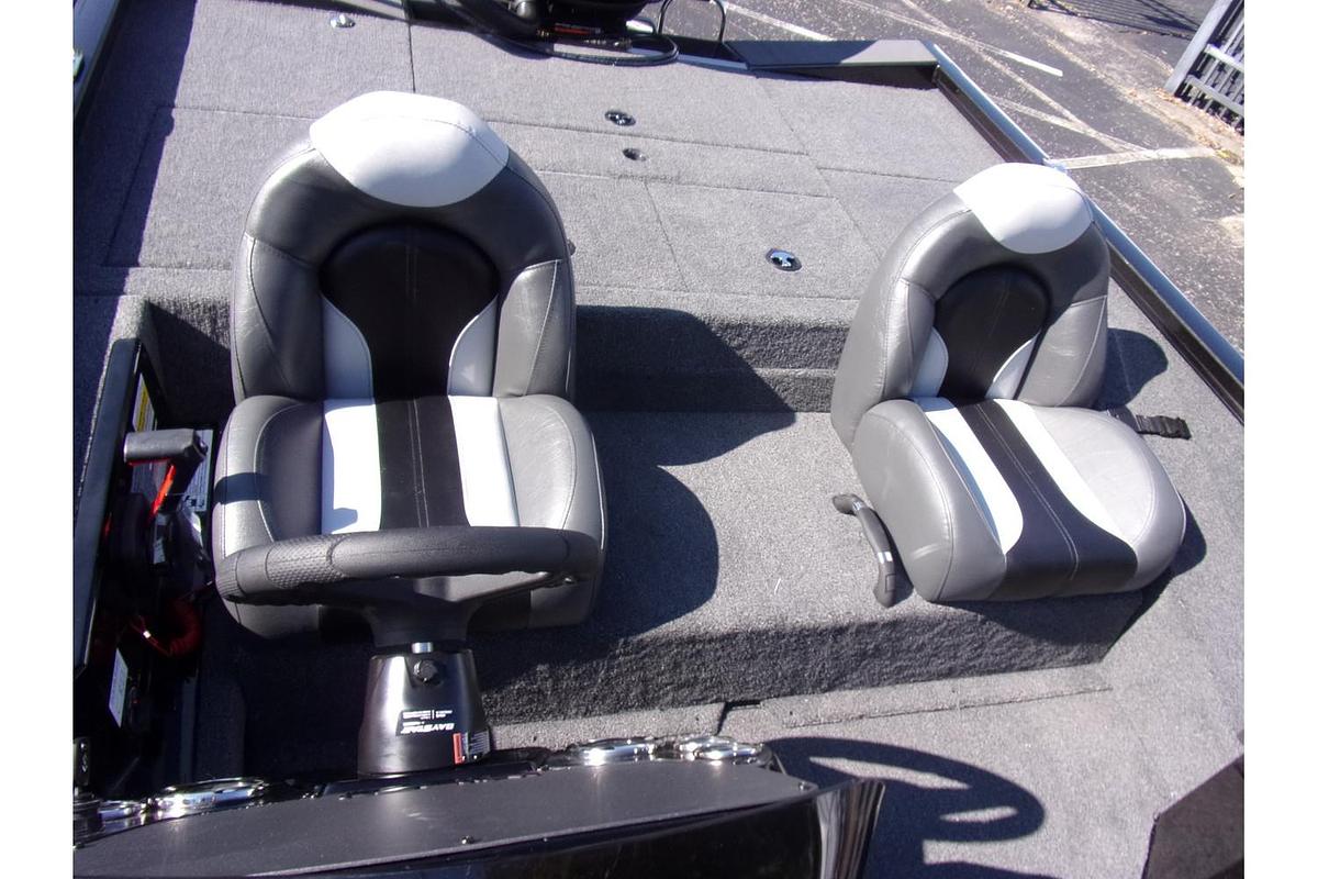 2026 Vexus AVX 189 Defender