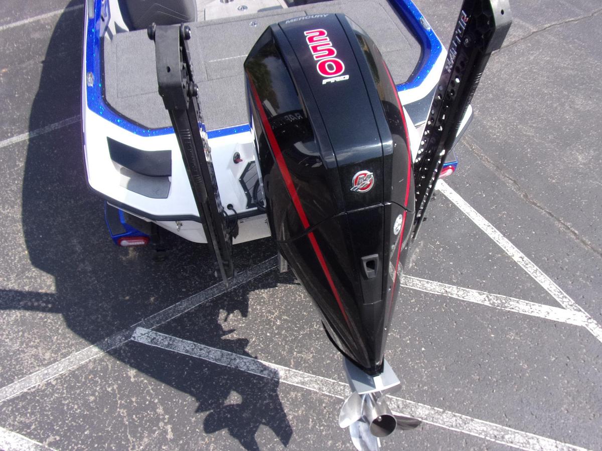 Used 2022 Vexus VX 21