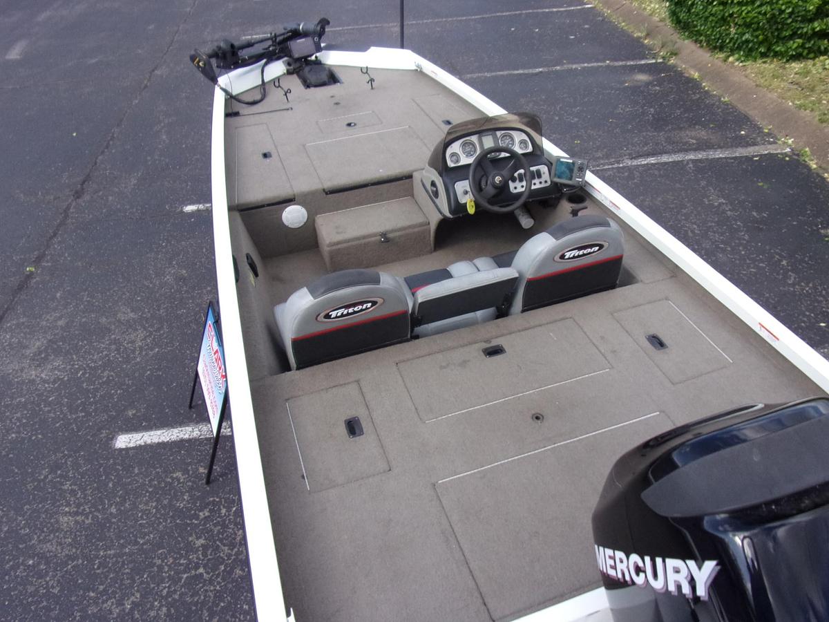 Used 2010 Triton TS 18