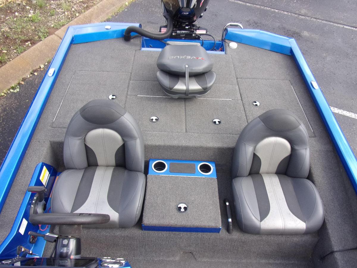 Used 2020 Vexus AVX 2080 with Mercury 200 L Pro XS 4-stroke with only 130 hours
