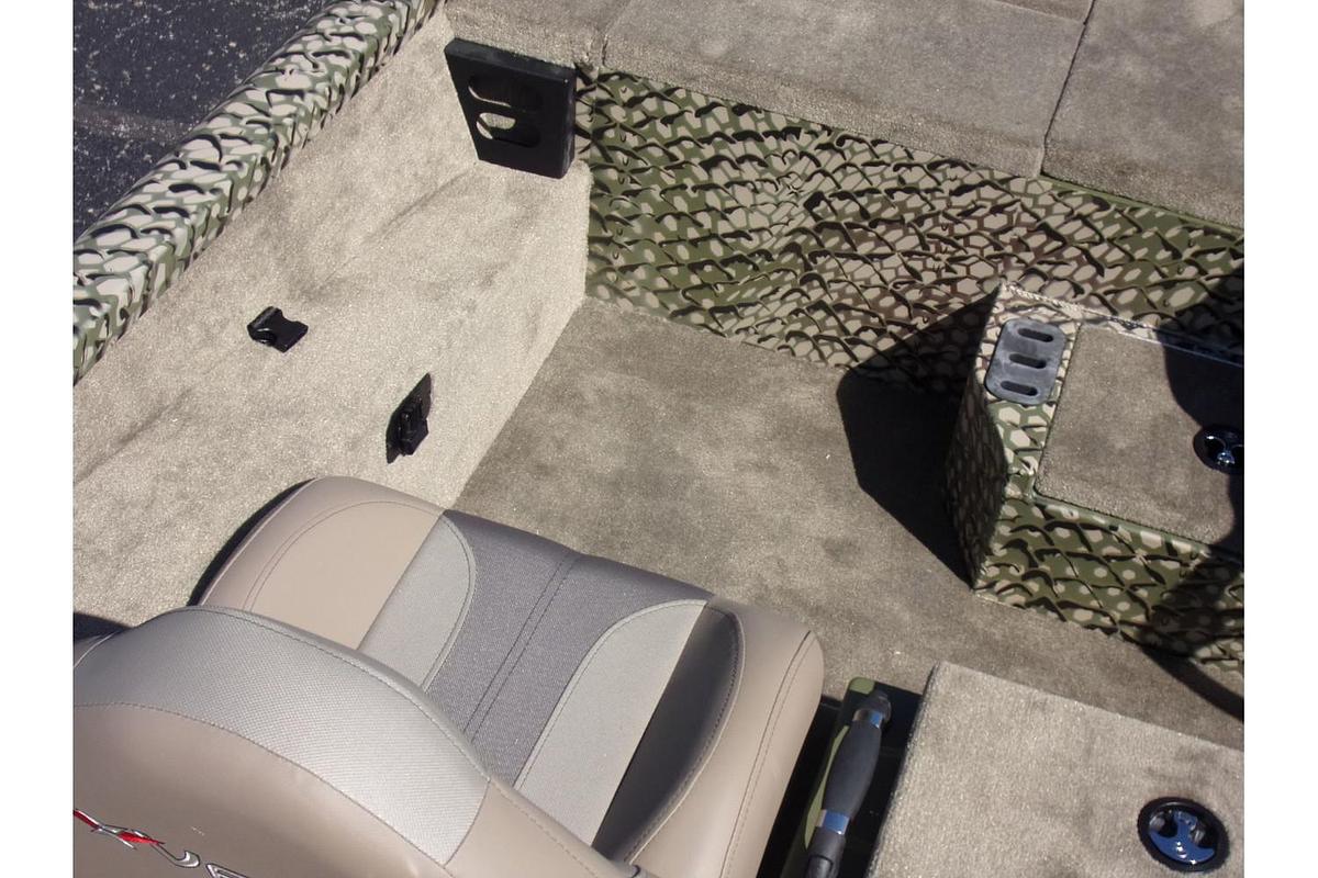 2026 Vexus AVX 1880 with Hex Vex camo