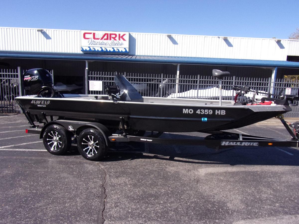 Used 2023 Alweld 1860 VV FC with Mercury 150 Pro XS Jet with warranty and MinnKota Ultrex