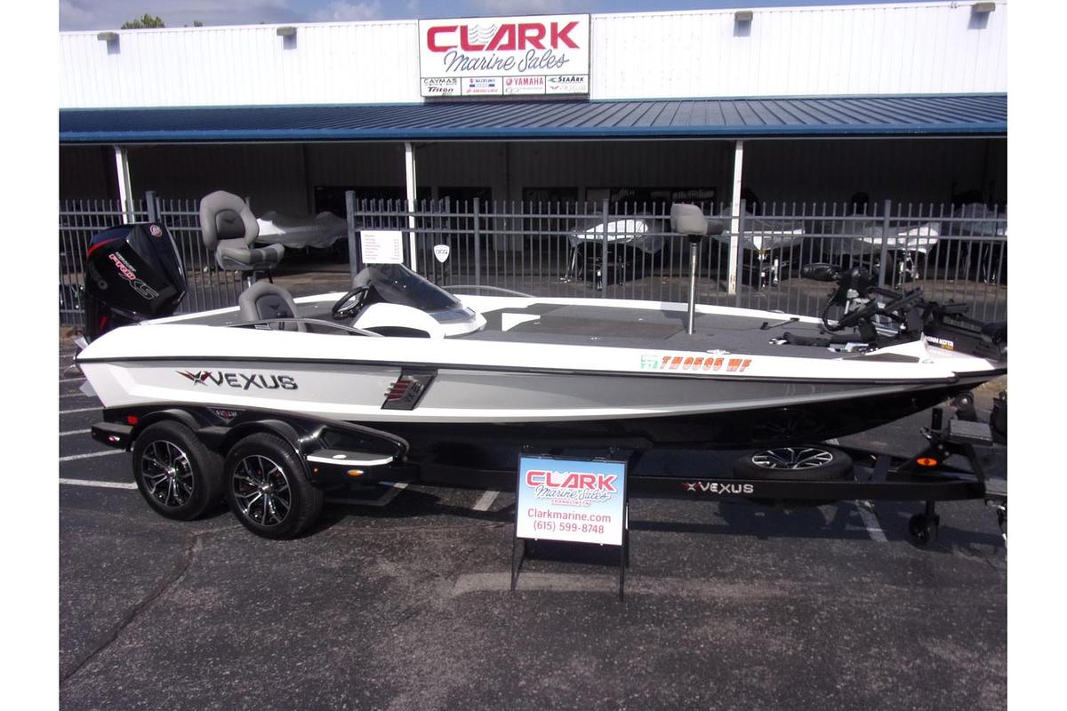 2020 Vexus Vexus VX20 with only 30 HOURS!