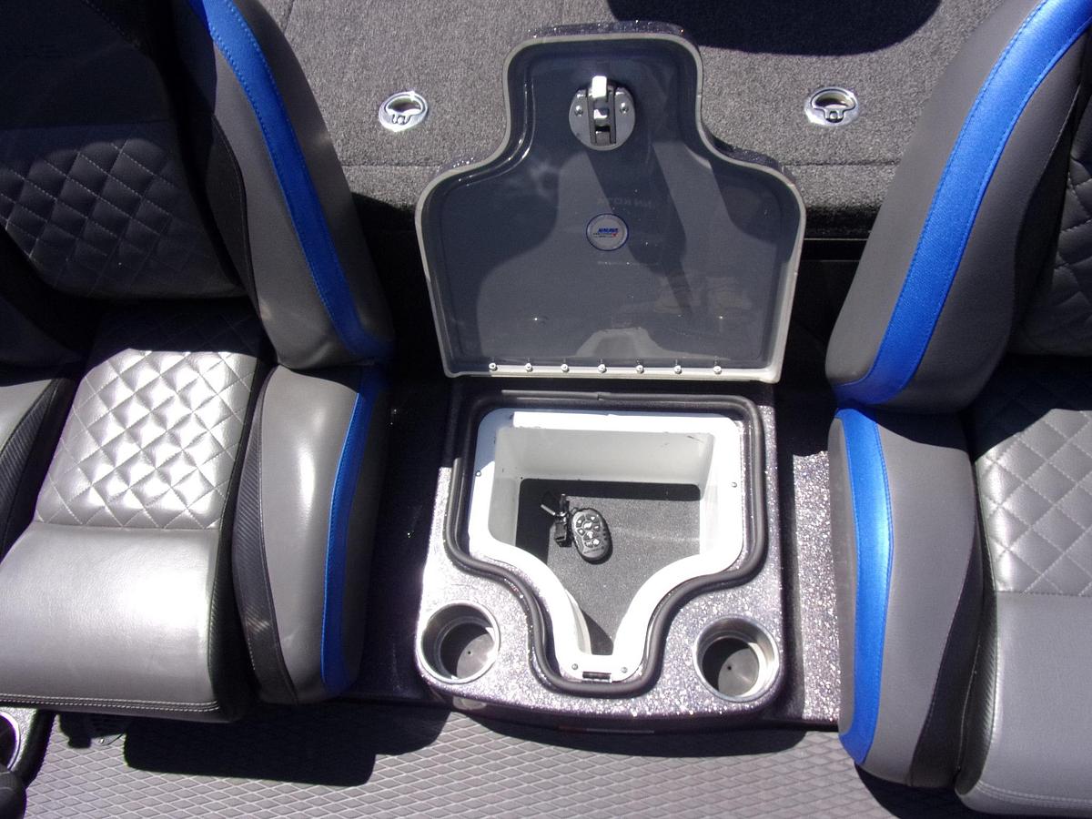 Used 2020 Caymas CX 20 with Mercury 250 L Pro XS