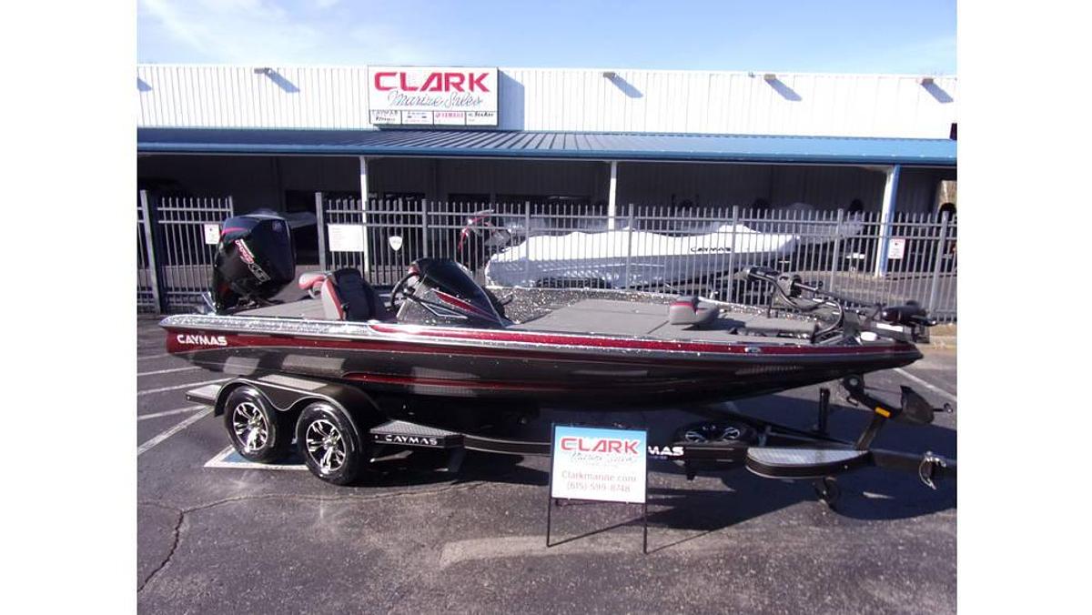 Caymas NEW 2023 CX 19 with a Mercury 225 Pro XS