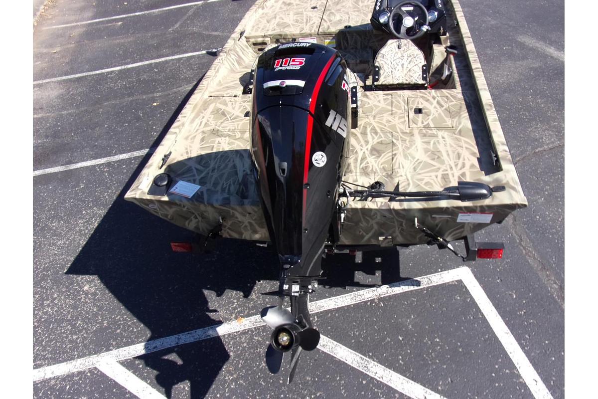 2025 Crestliner XF 189