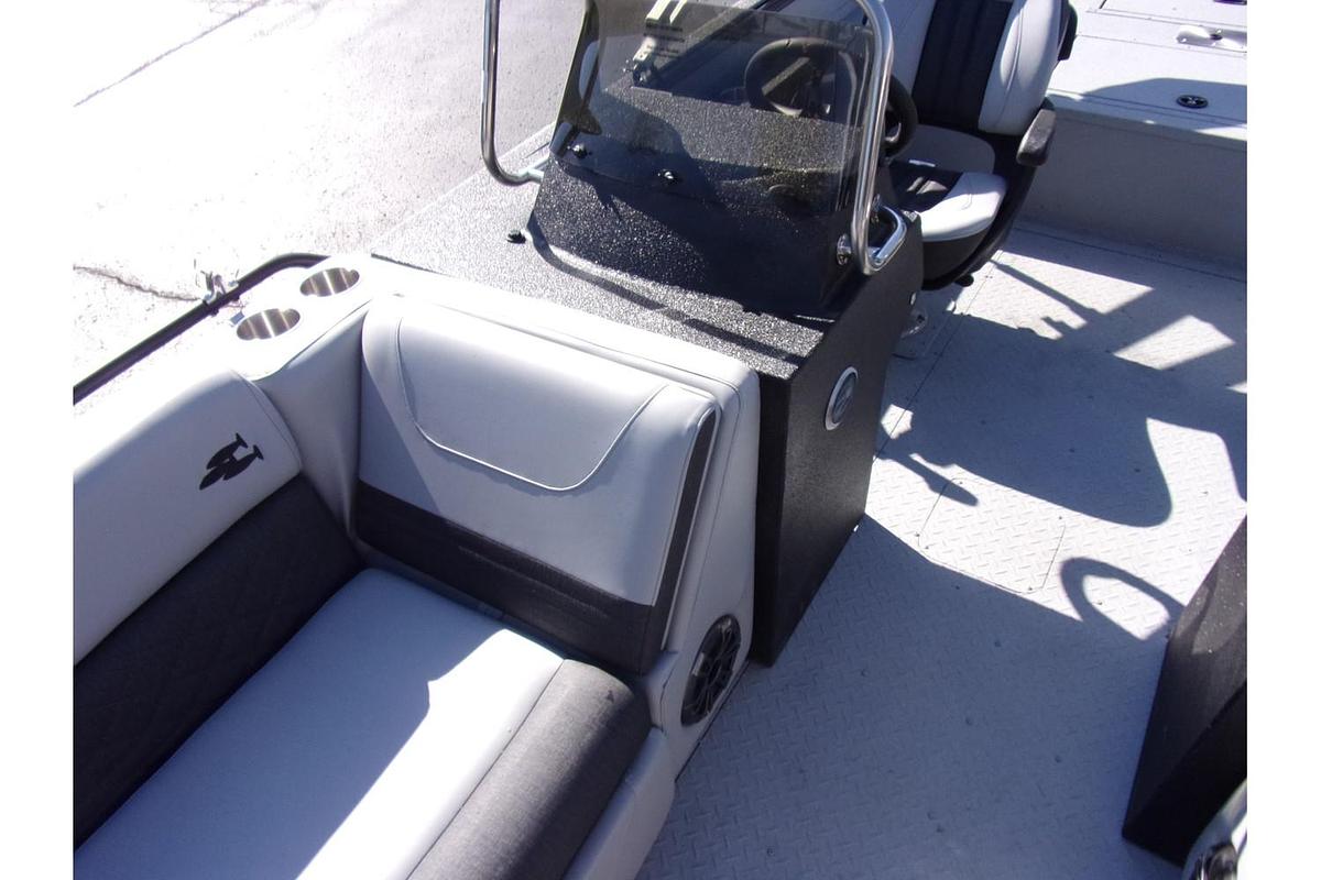 2025 SeaArk Big Easy