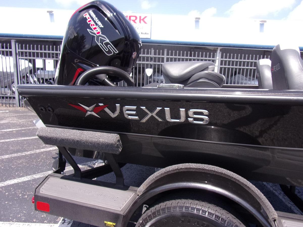 Used 2022 Vexus AVX 189 C