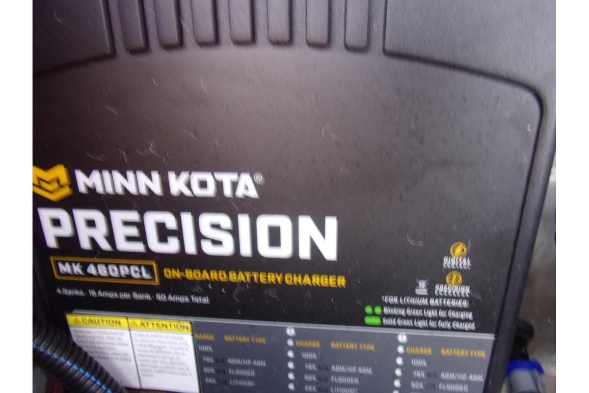 2026 Vexus AVX 2100 Blackout