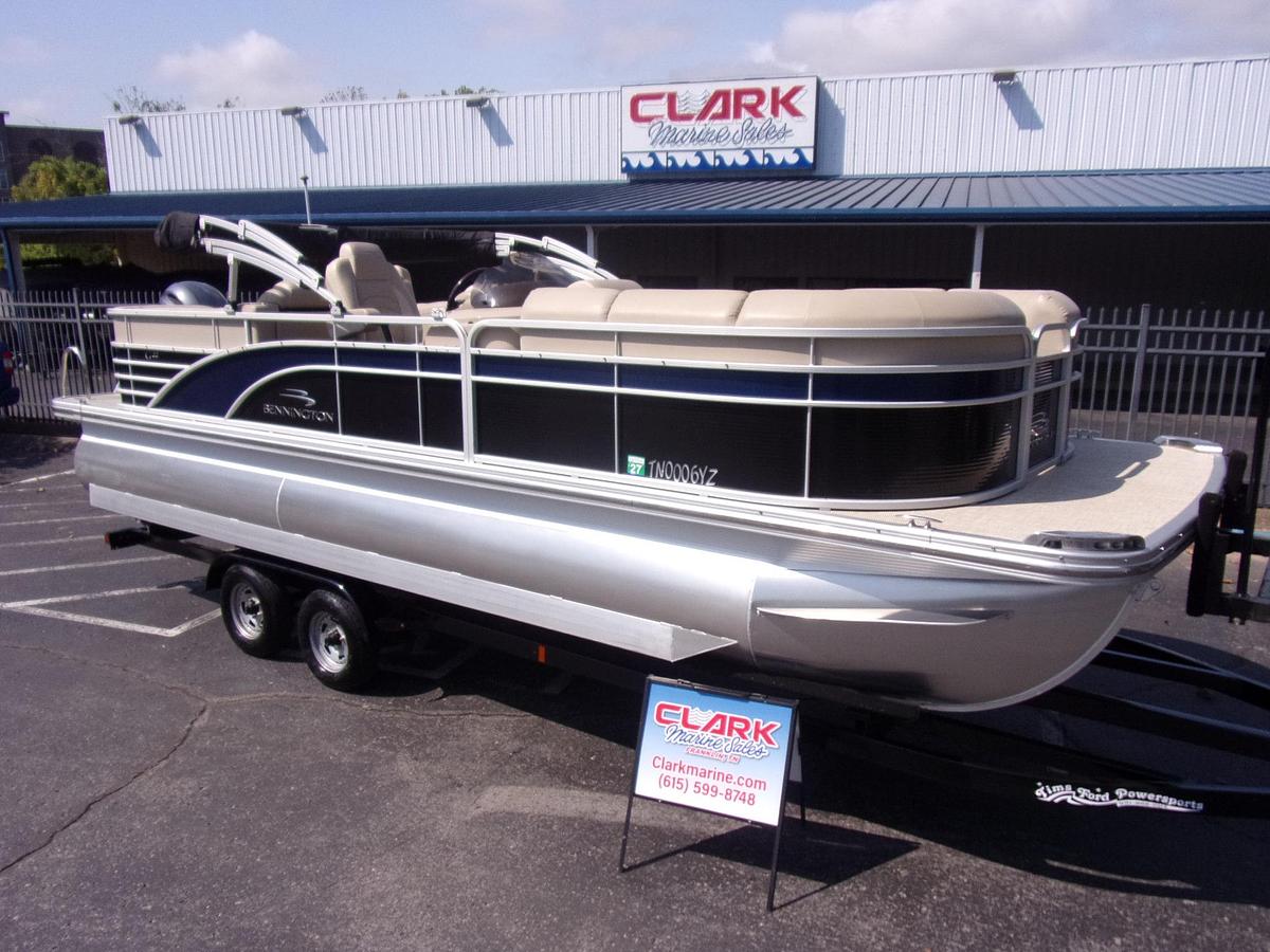 Used 2015 Bennington G 22 Triple Log with Yamaha 150 4-stroke