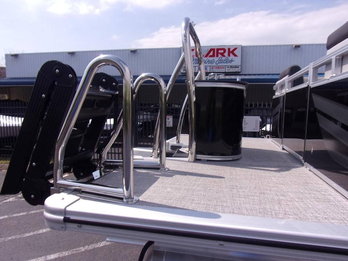 2026 Avalon Venture 85 Quad triple log with trailer