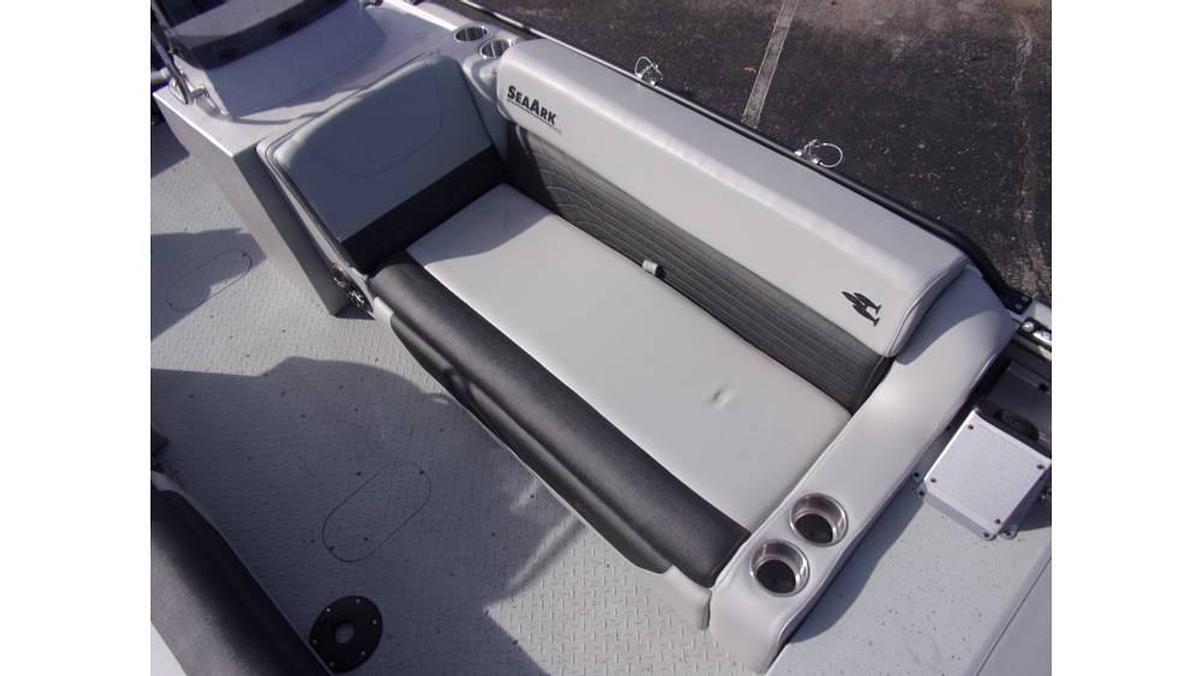 2026 SeaArk Big Easy with a Suzuki DF 250 SS