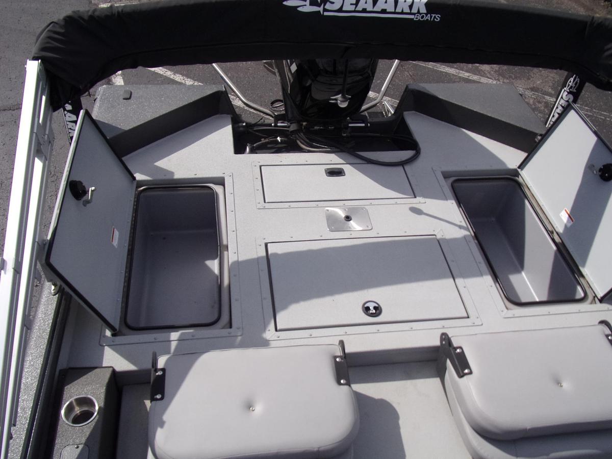 Used 2022 SeaArk Big Easy - with only 3 hours!