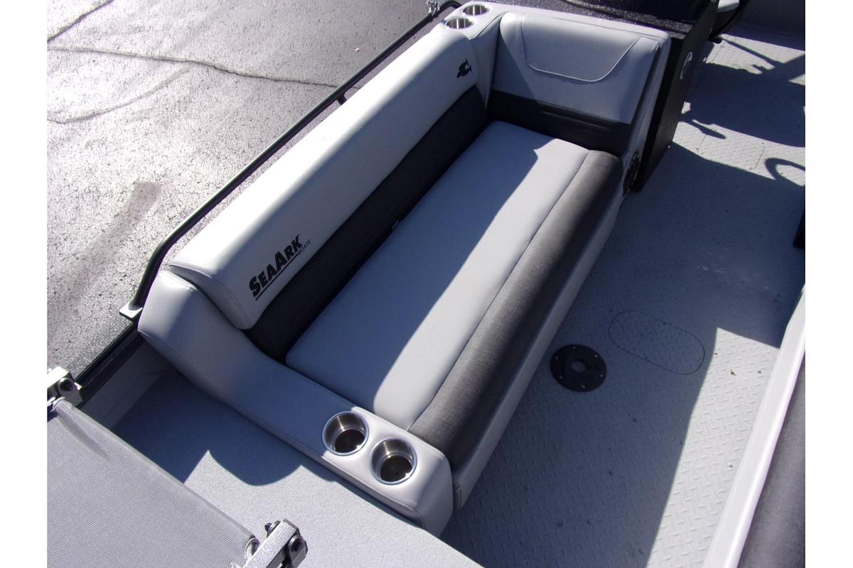 2025 SeaArk Big Easy