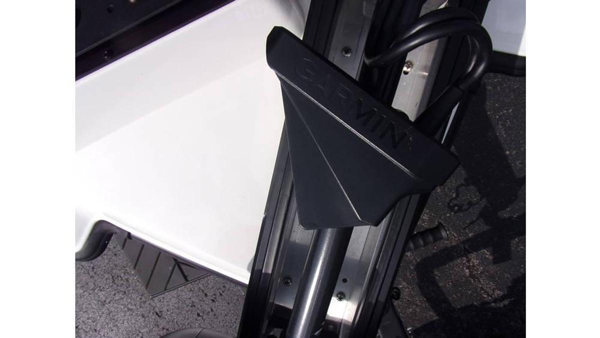 Used 2020 Vexus VX20 with only 30 HOURS!