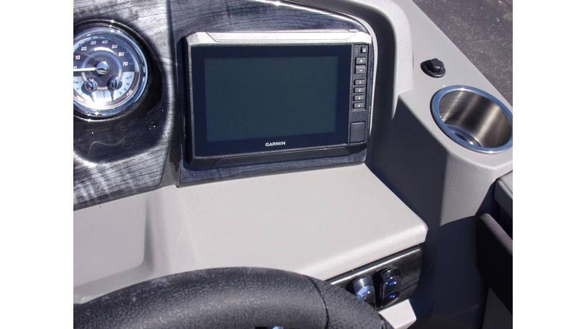 2025 Avalon 23' LSZ Quad Lounger triple log with Suzuki DF 250