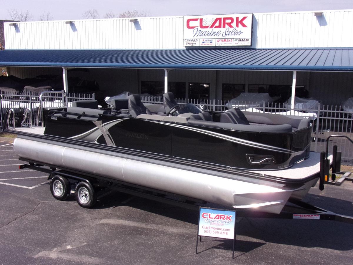 2026 Avalon 23 LSZ Quad Lounger Shift triple log with Suzuki DF 250 SS 4-stroke