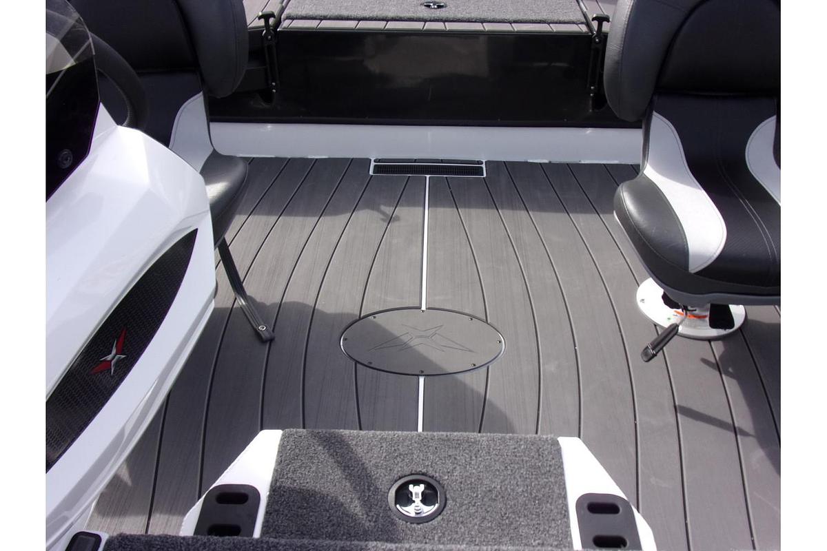 2025 Vexus AVX 1985 S