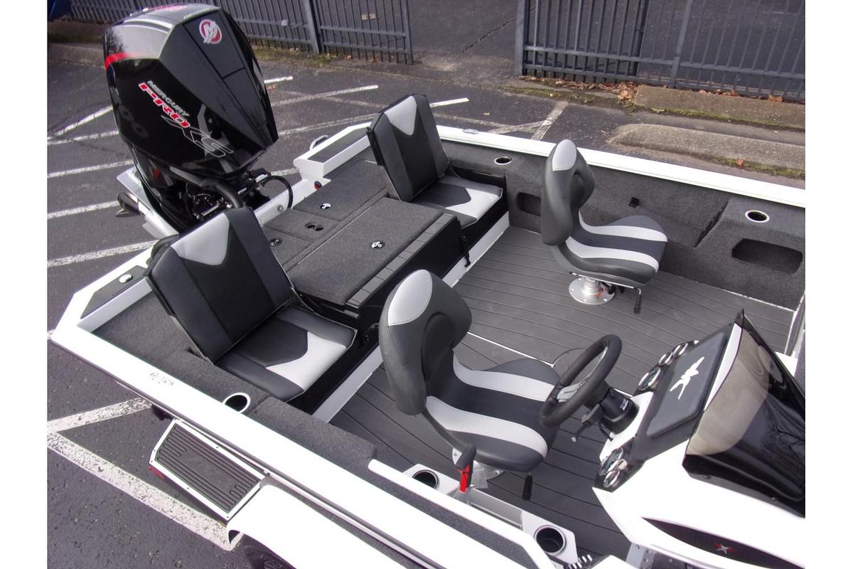 2025 Vexus AVX 1985 S