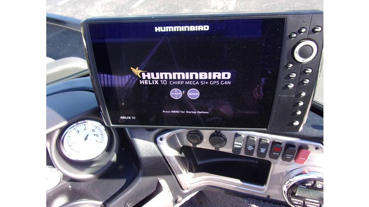 Used 2023 Lund 1875 Impact XS