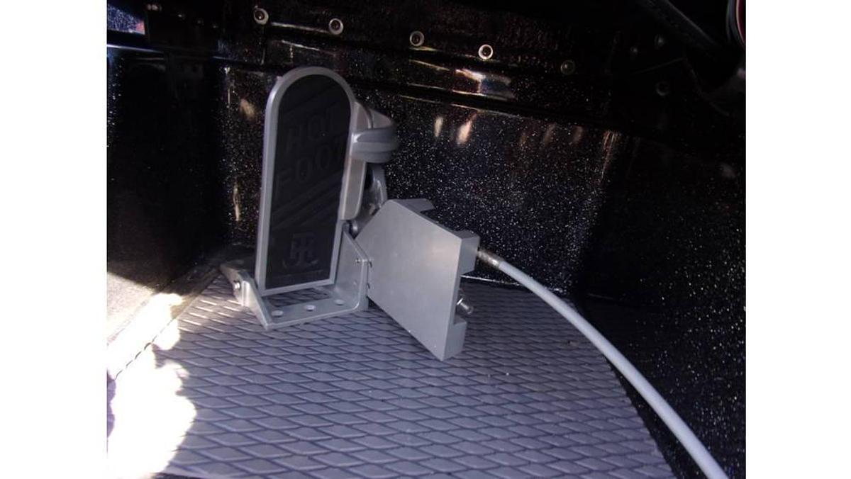 Caymas NEW 2023 CX 19 with a Mercury 225 Pro XS