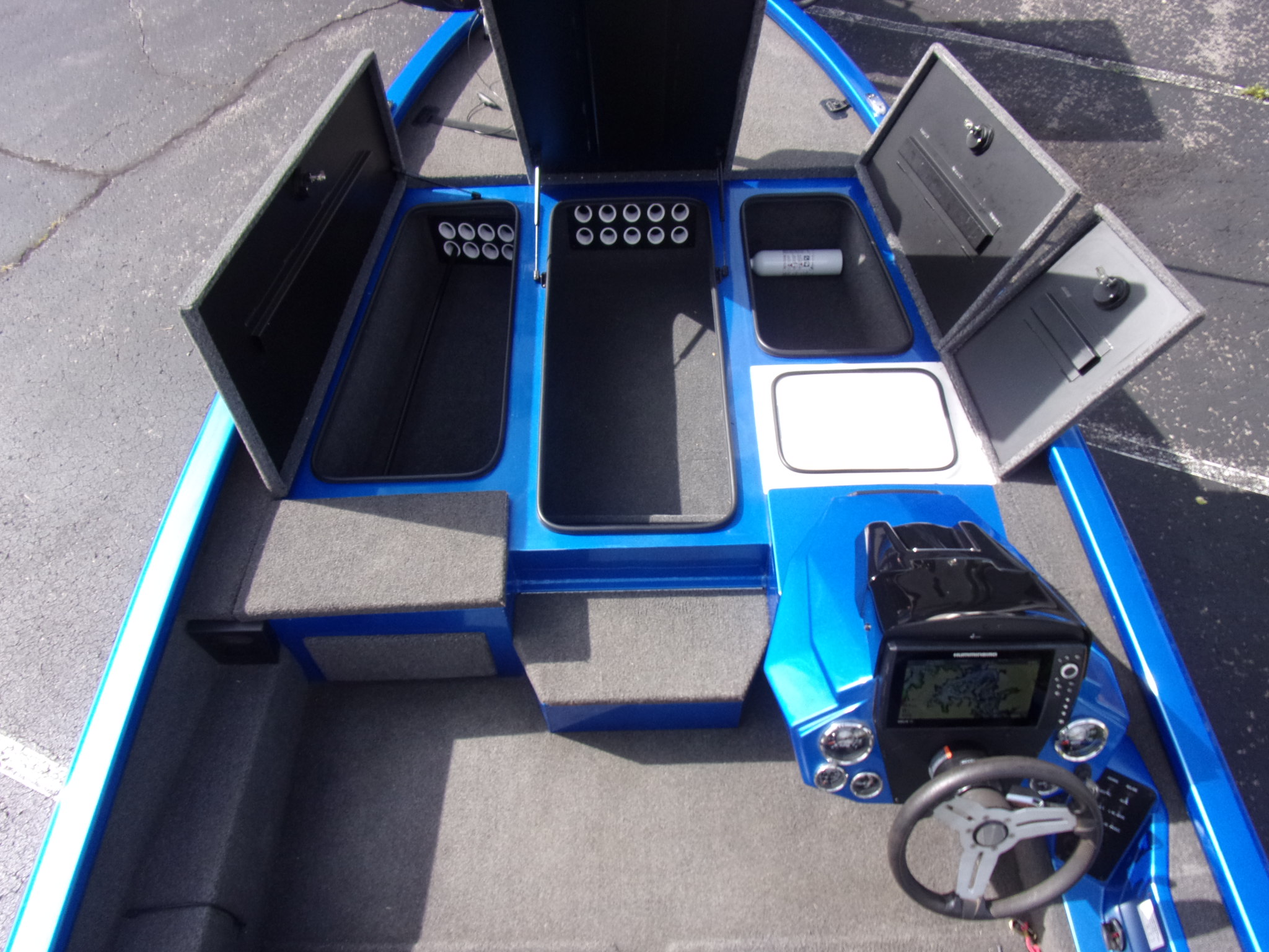 Used 2020 Vexus AVX 2080 with Mercury 200 L Pro XS 4-stroke with only 130 hours