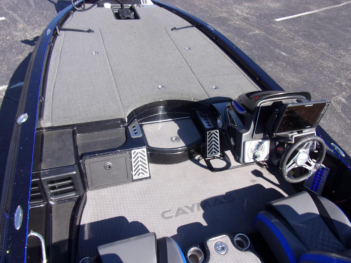 Used 2022 Caymas CX 21 with Mercury 250 L Pro XS