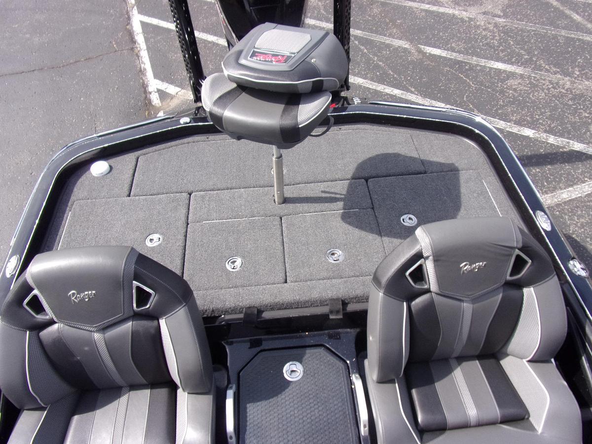 Used 2024 Ranger Z 521 R Ranger Cup with POINT 1 engine hour (not 1 hr - point 1 hr)!