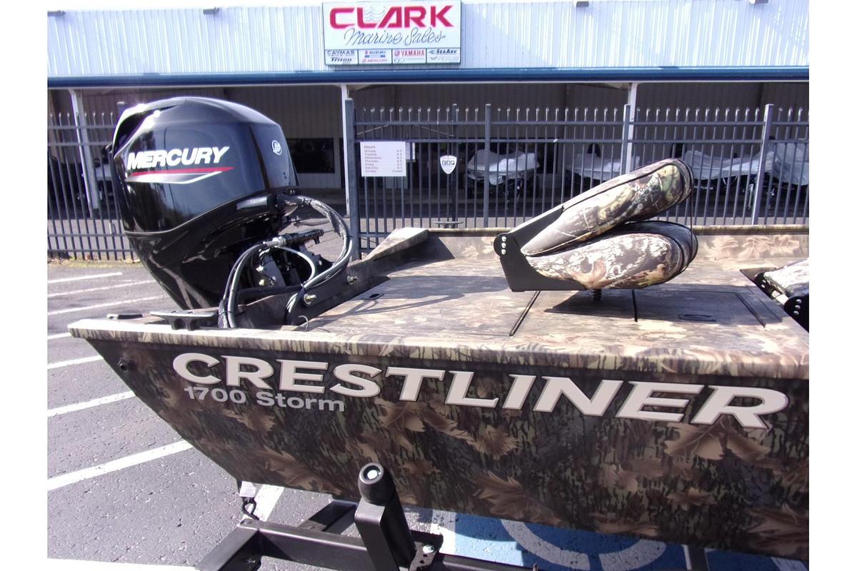 2025 Crestliner 1700 Storm jet drive