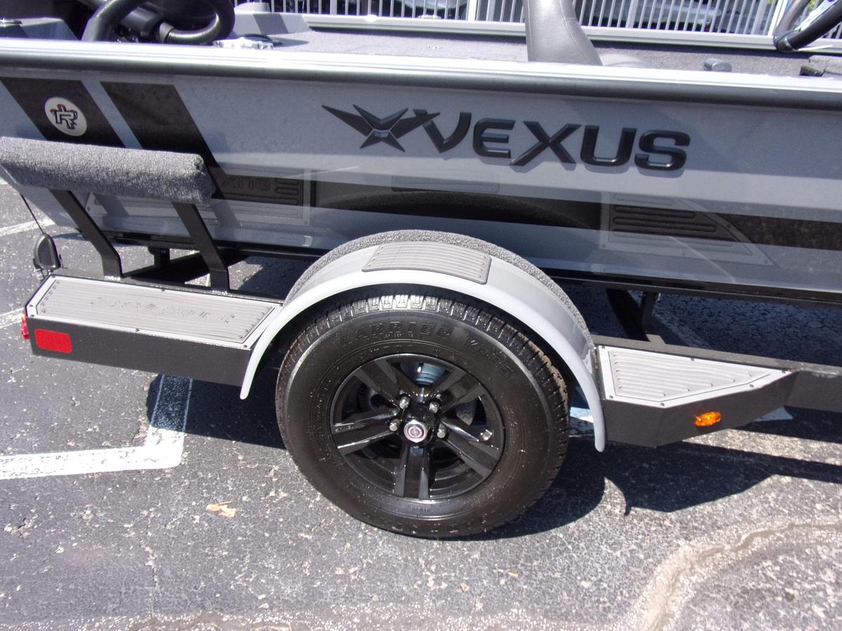 2027 Vexus AVX 1880