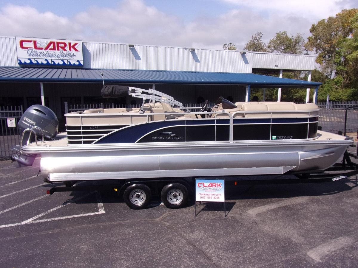 Used 2015 Bennington G 22 Triple Log with Yamaha 150 4-stroke