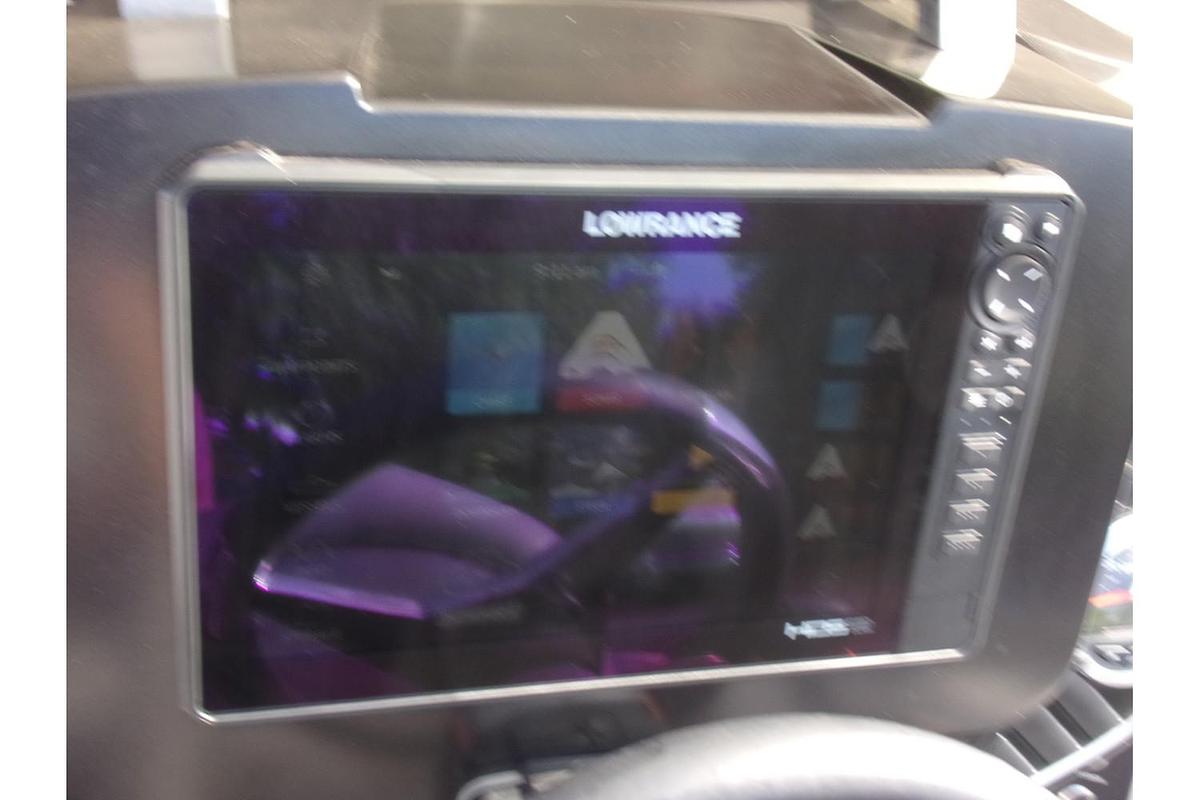 2020 Vexus Vexus VX20 with only 30 HOURS!