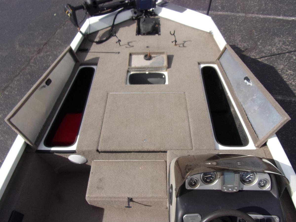 Used 2010 Triton TS 18