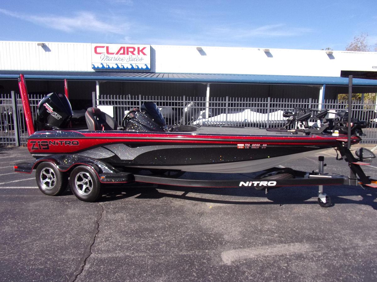 Used 2019 Nitro Z 19 with 200 4-stroke, Spot Lock, 10' Blades, 3 H'Bird units