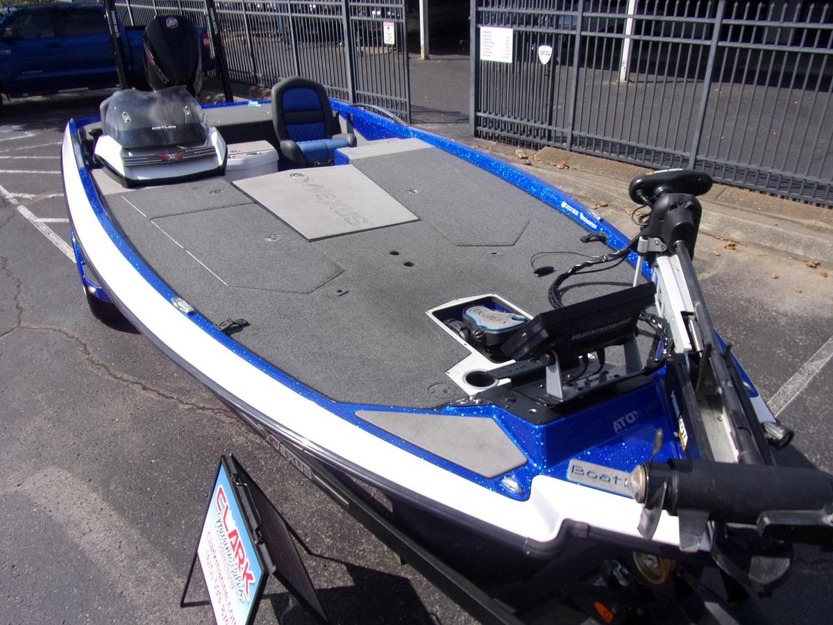 Used 2022 Vexus VX 21