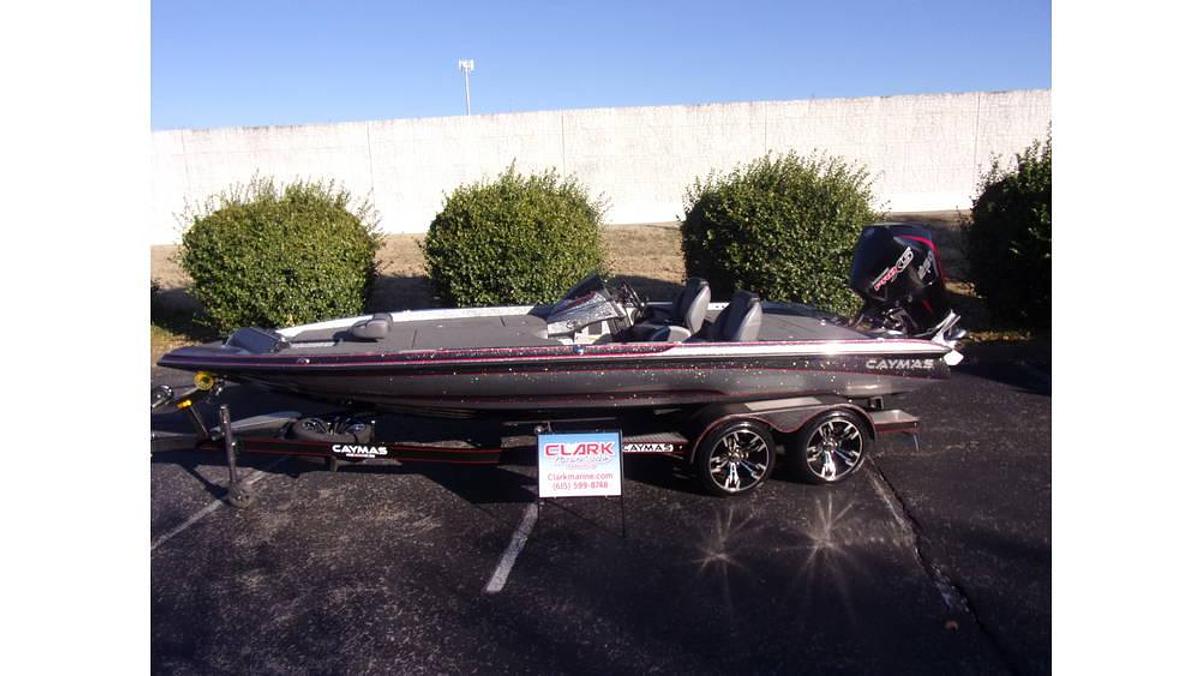 Used 2022 Caymas CX 21