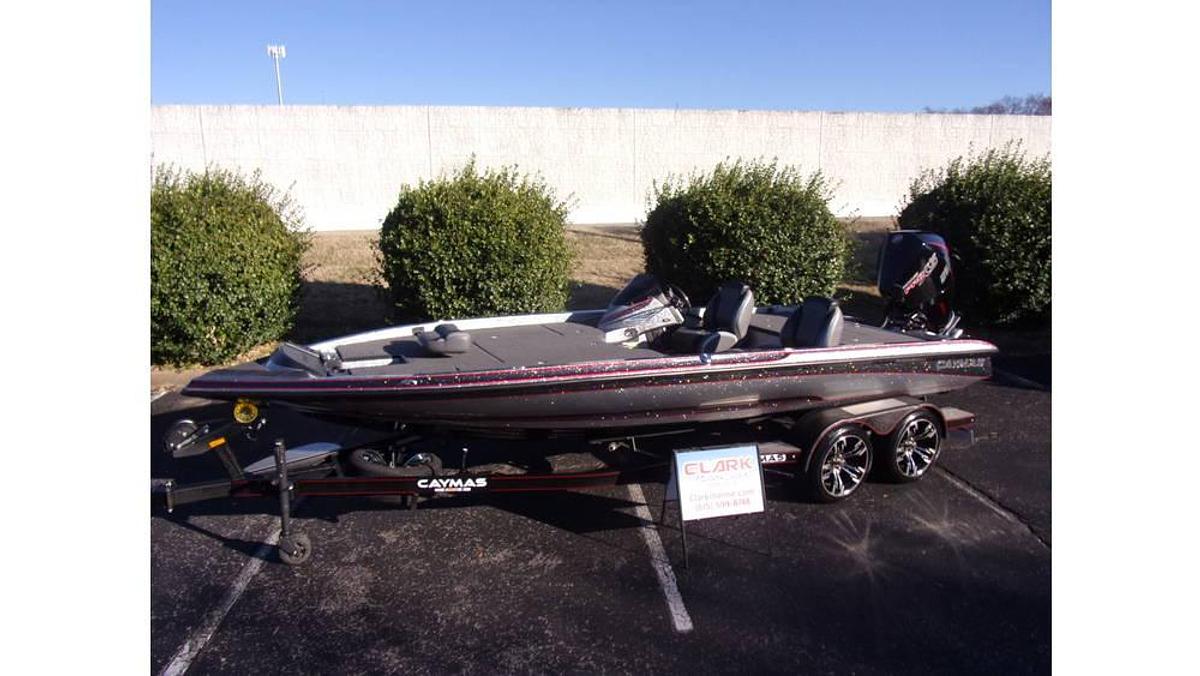 Used 2022 Caymas CX 21