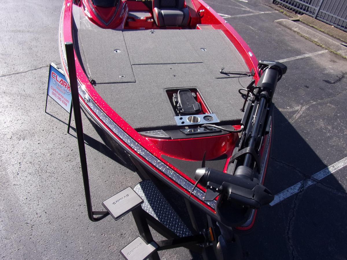 New, 2025 Caymas CX 20 with Mercury 250 L Pro XS