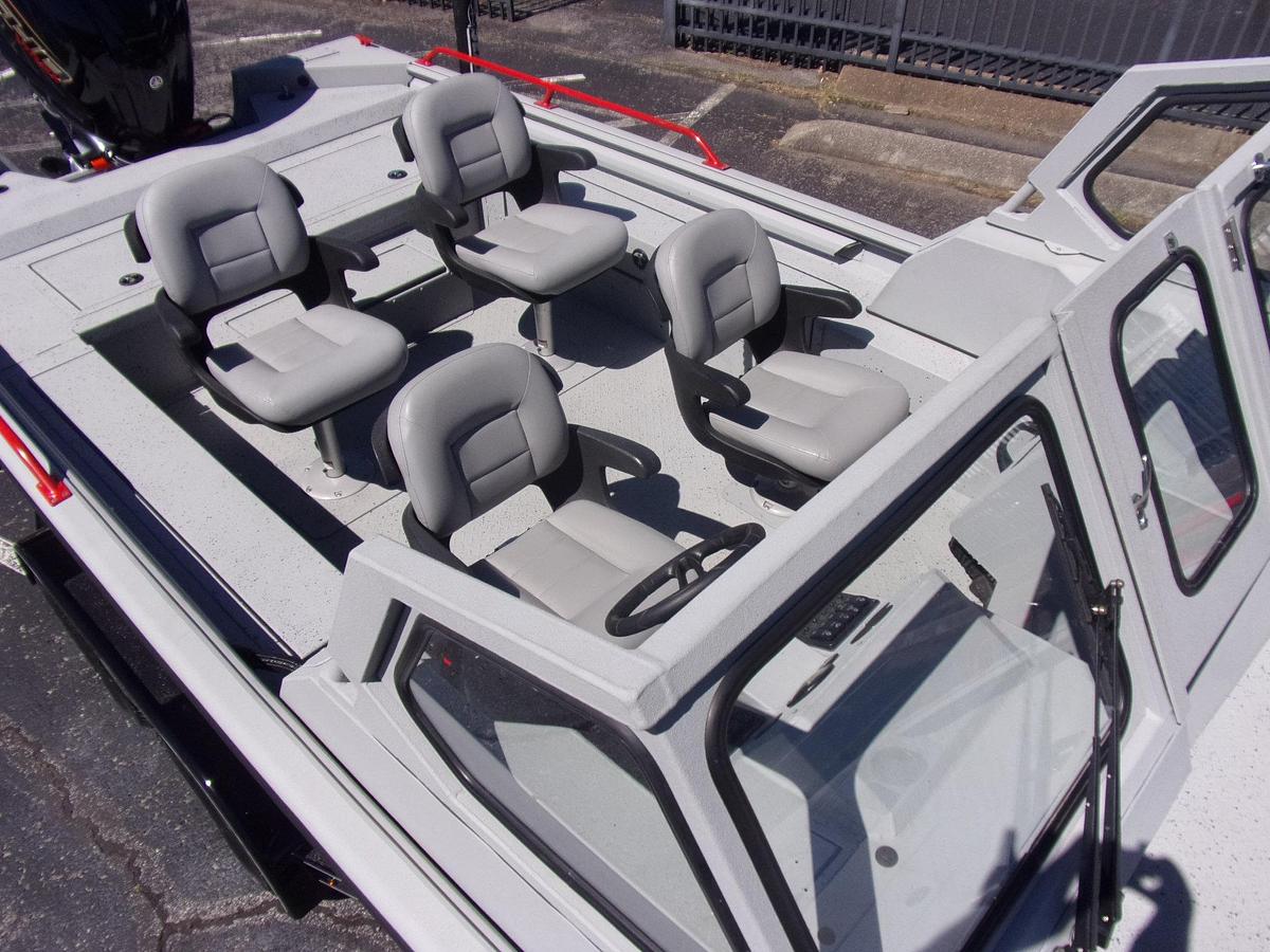 Used 2025 SeaArk Pro Cat 240
