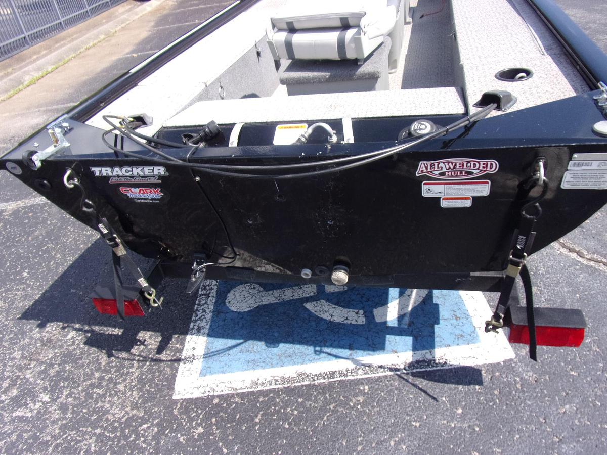 Used 2020 Tracker Panfish 16