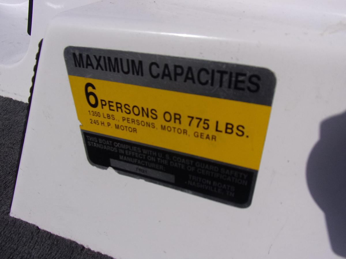 Used 1998 Triton TR 21